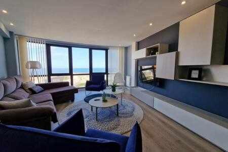 利亚内斯Piso Triplex Con Increibles Vistas Vut2872As公寓 外观 照片
